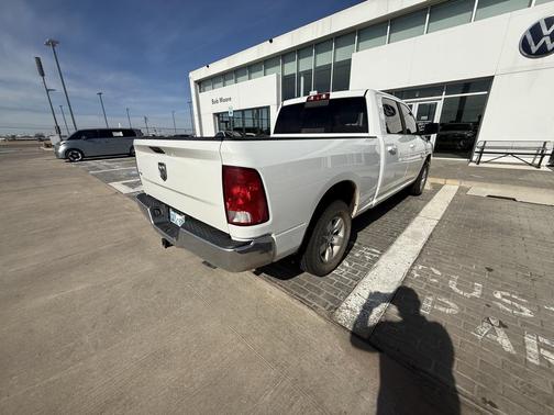 2019 RAM 1500 SLT
