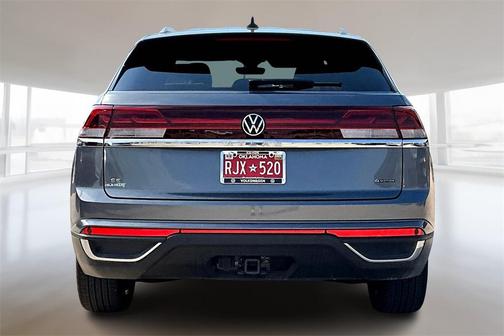 2025 Volkswagen Atlas Cross Sport 2.0T SE w/Technology 4MOTION