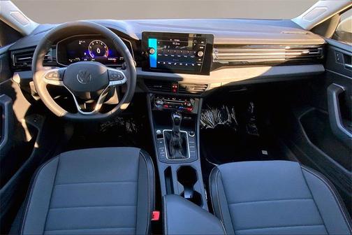 2026 Volkswagen Jetta 1.4T SE