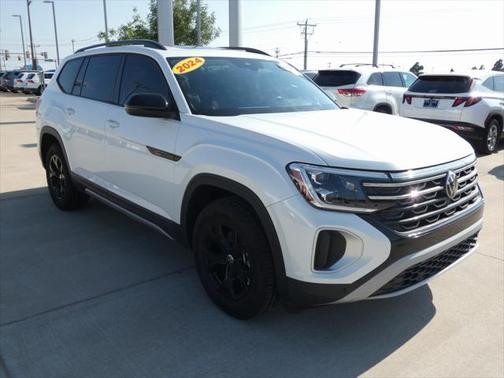 2024 Volkswagen Atlas 2.0T SEL