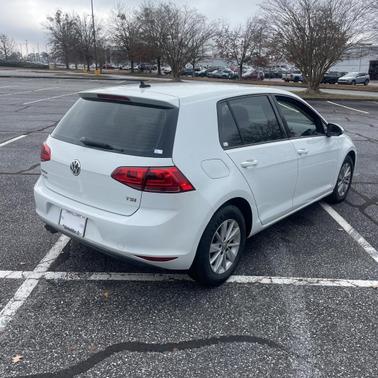 2017 Volkswagen Golf TSI S 4-Door