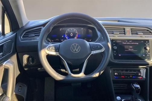 2024 Volkswagen Tiguan 2.0T SE 4MOTION