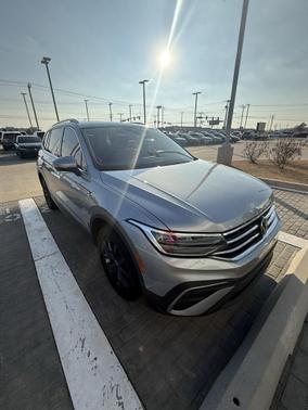 2024 Volkswagen Tiguan 2.0T SE 4MOTION