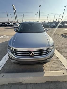 2024 Volkswagen Tiguan 2.0T SE 4MOTION