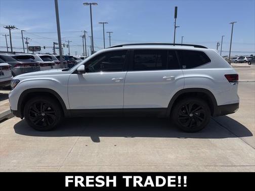 2023 Volkswagen Atlas 3.6L SE w/Technology