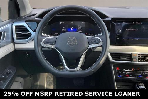 2025 Volkswagen Taos 1.5T SE