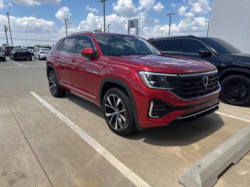 2025 Volkswagen Atlas Cross Sport 2.0T SEL Premium