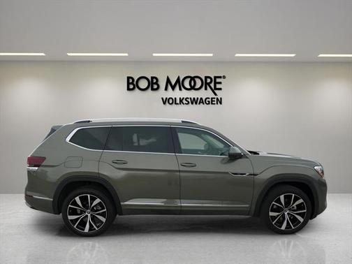 2025 Volkswagen Atlas 2.0T SEL Premium R-Line 4MOTION