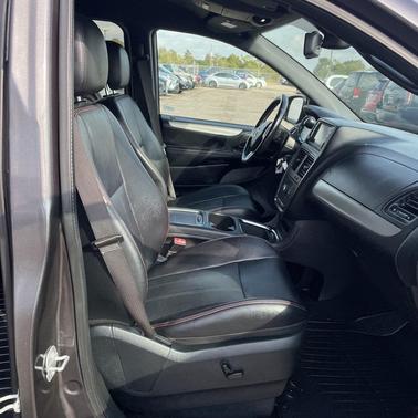 2020 Dodge Grand Caravan GT