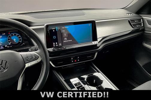 2025 Volkswagen Atlas Cross Sport 2.0T SE w/Technology 4MOTION