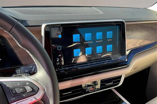 2026 Volkswagen Atlas 2.0T SE w/Technology 4MOTION