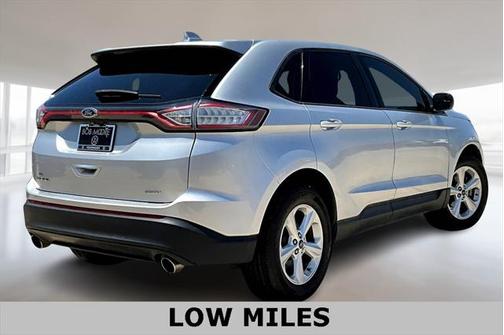 2016 Ford Edge SE