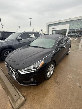 2018 Hyundai SONATA SEL