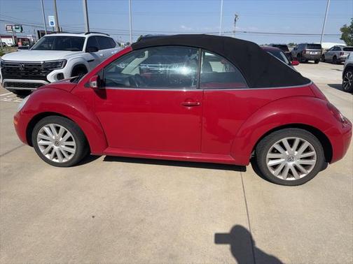 2008 Volkswagen New Beetle SE