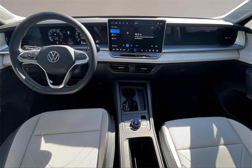 2025 Volkswagen Tiguan 2.0T SE 4MOTION