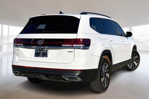 2025 Volkswagen Atlas 2.0T SE w/Technology 4MOTION