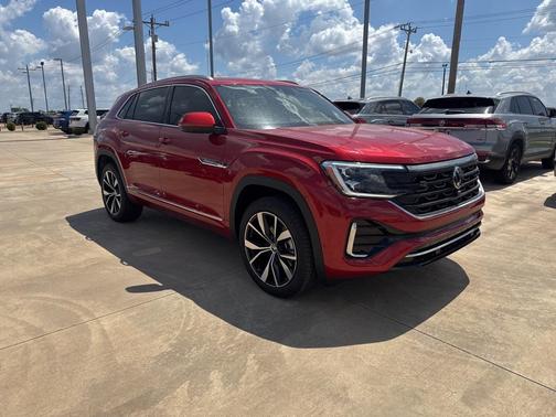2025 Volkswagen Atlas Cross Sport 2.0T SEL Premium
