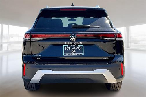 2025 Volkswagen Tiguan 2.0T SE 4MOTION