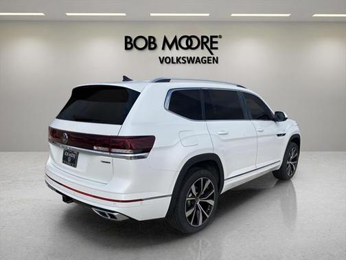 2025 Volkswagen Atlas 2.0T SEL Premium R-Line 4MOTION
