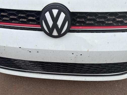 2017 Volkswagen Golf GTI 2.0T S 4-Door