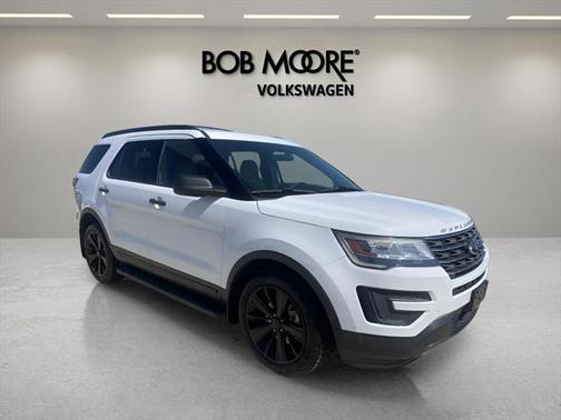 2017 Ford Explorer Base