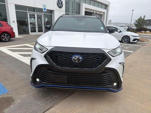 Wind Chill Pearl 2023 Toyota Highlander XSE