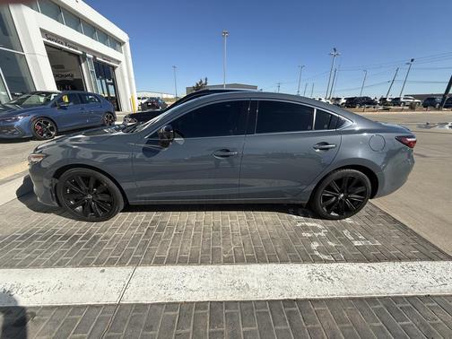 2021 Mazda Mazda6 Carbon Edition