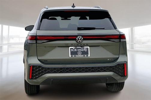 2026 Volkswagen Tiguan 2.0T SE R-Line Black 4MOTION