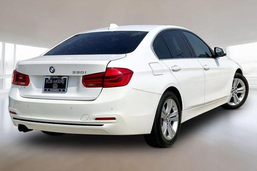Alpine White 2017 BMW 330 330i