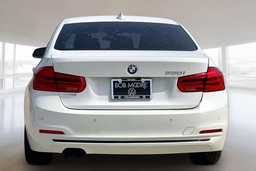 Alpine White 2017 BMW 330 330i