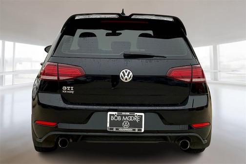 2018 Volkswagen Golf GTI 2.0T S 4-Door