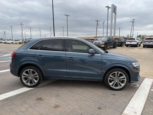 Blue Metallic 2018 Audi Q3 2.0T Sport Premium