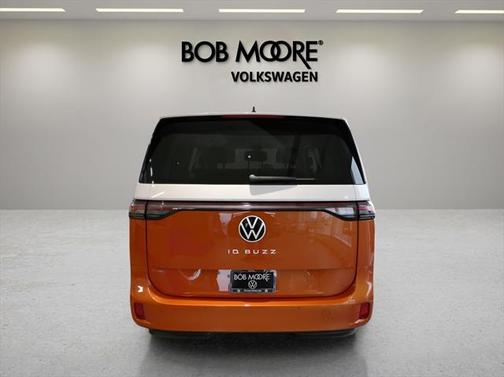 2025 Volkswagen ID. Buzz 1st Edition RWD w/Two-Tone