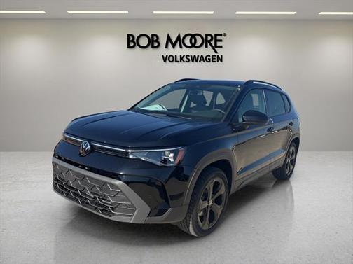 2025 Volkswagen Taos 1.5T SE Black