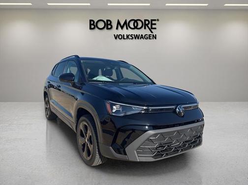 2025 Volkswagen Taos 1.5T SE Black