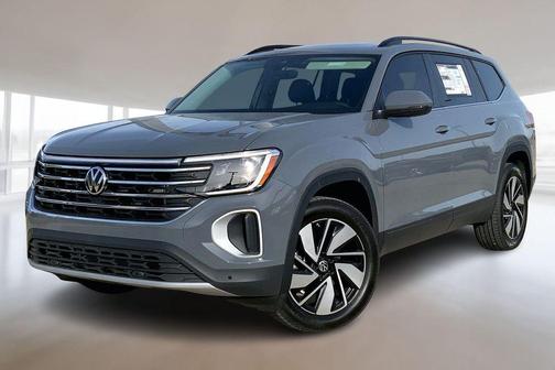 pure gray 2026 Volkswagen Atlas 2.0T SE w/Technology