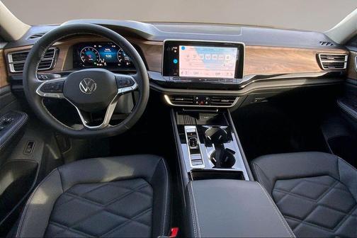 pure gray 2026 Volkswagen Atlas 2.0T SE w/Technology