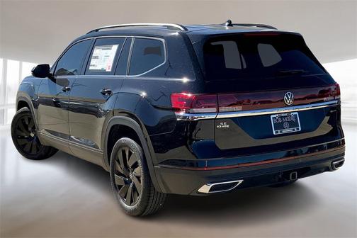 2026 Volkswagen Atlas 2.0T SE w/Technology 4MOTION