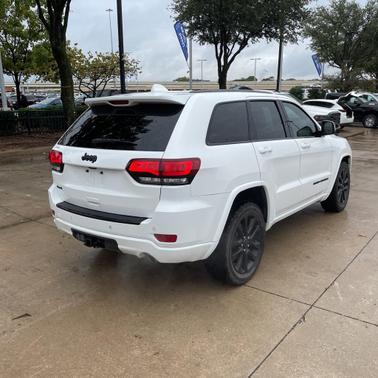 2018 Jeep Grand Cherokee Altitude