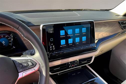 2026 Volkswagen Atlas 2.0T SE w/Technology 4MOTION