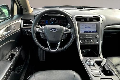2020 Ford Fusion SEL