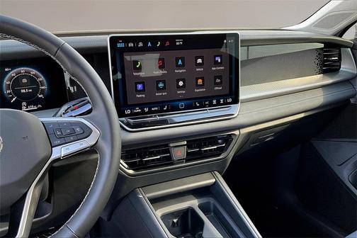 2025 Volkswagen Tiguan 2.0T SE 4MOTION