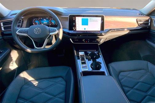 2026 Volkswagen Atlas 2.0T SE w/Technology 4MOTION