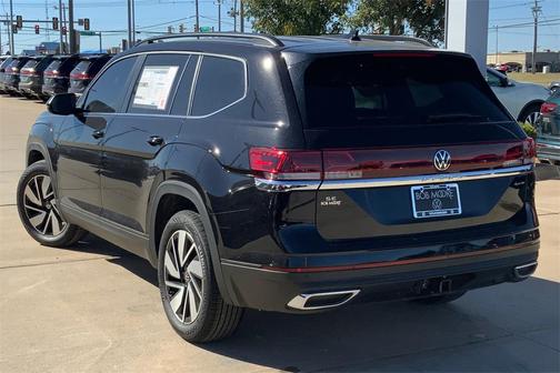 2026 Volkswagen Atlas 2.0T SE w/Technology 4MOTION