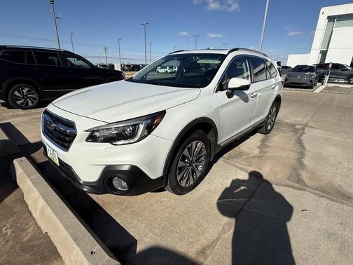 2019 Subaru Outback 2.5i Touring