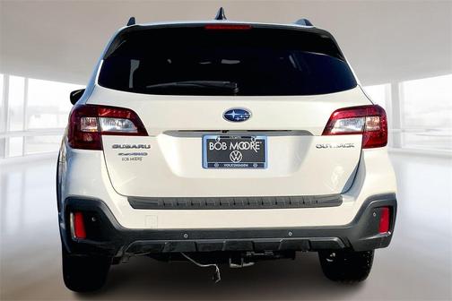 2019 Subaru Outback 2.5i Touring