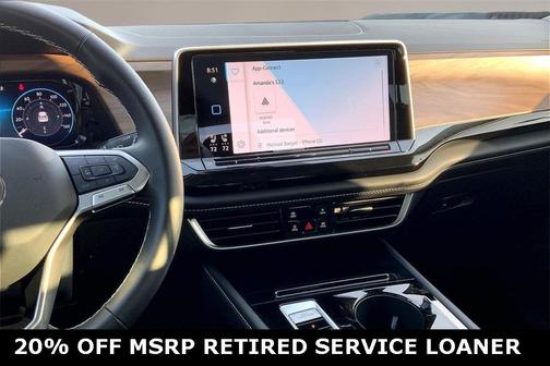 2025 Volkswagen Atlas 2.0T SE w/Technology 4MOTION