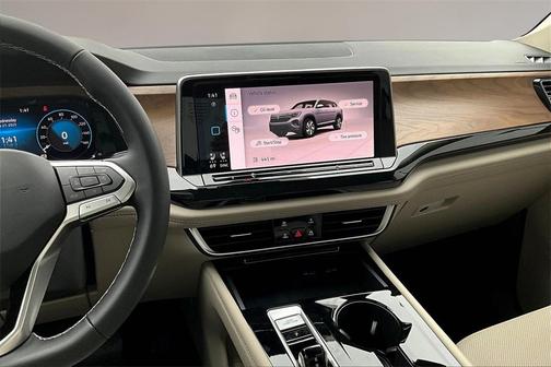 2026 Volkswagen Atlas 2.0T SE w/Technology 4MOTION