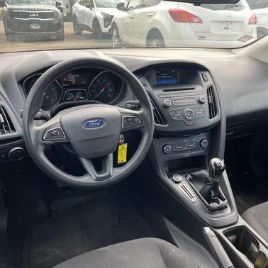 2016 Ford Focus S