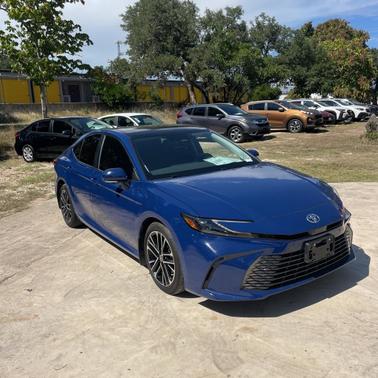 2025 Toyota Camry XLE